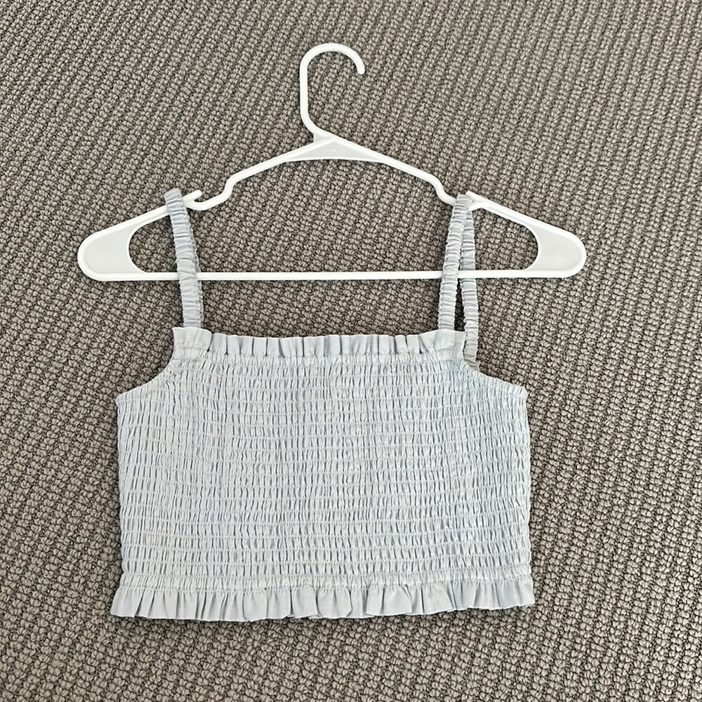 Sunday Best Aritzia scrunch/stretch little tank top in baby blue! Size XS